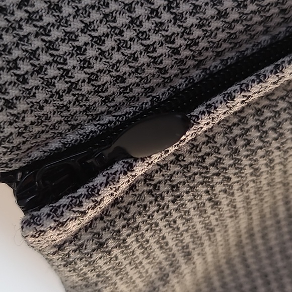 Dress by HnM - Picture 4 of 8